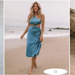 COSMIA SATIN CUTOUT MIDI DRESS - SLATE - Brand new with tags from vici